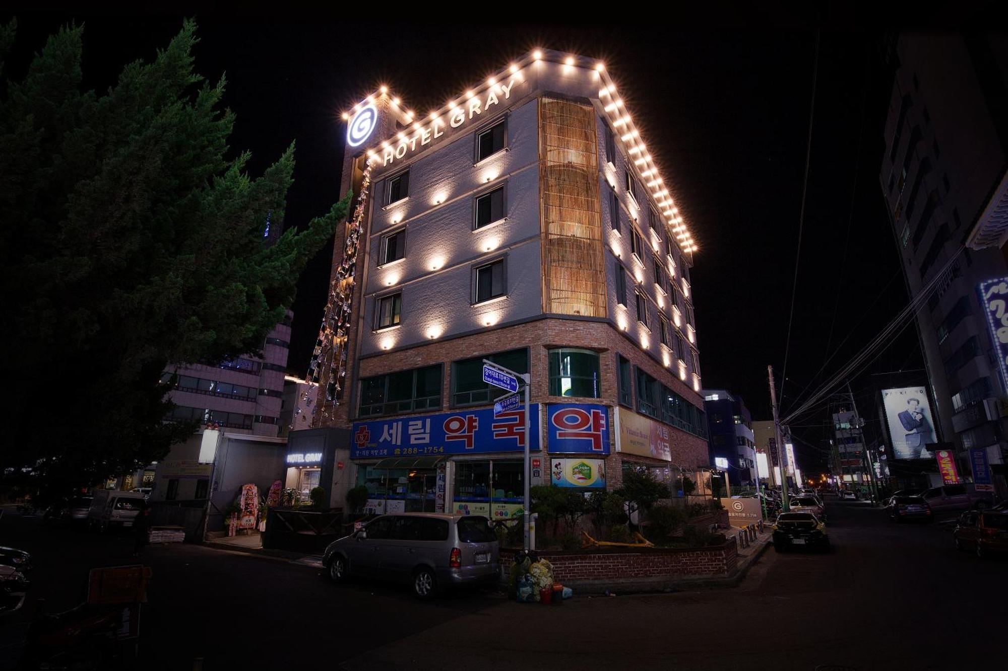 Hotel Gray Changwon Exteriör bild